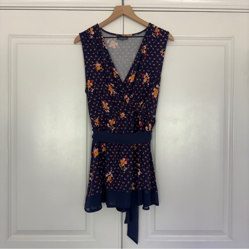 ModCloth Spring It On Me Wrap Top Cap sleeve Floral V-Neck Ruched Tie Bow Navy